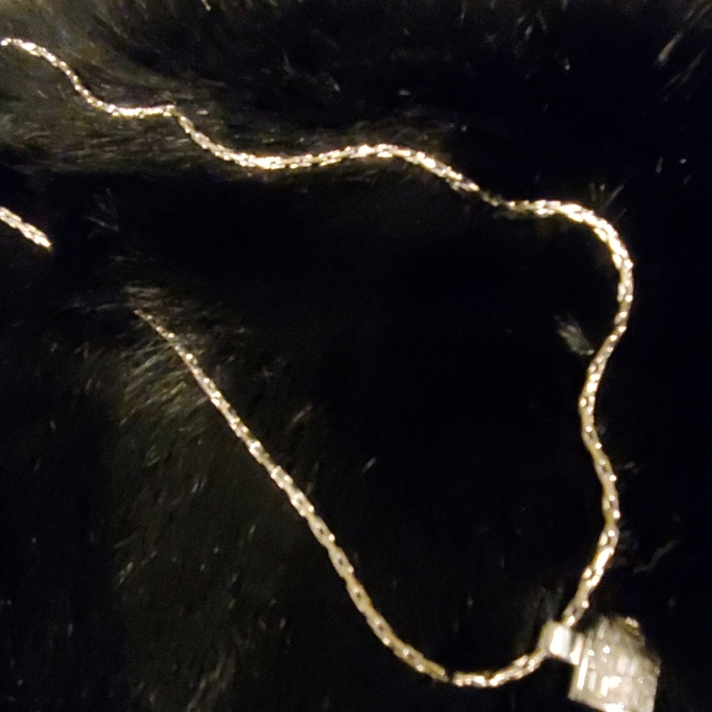 Diamond necklace/pendant